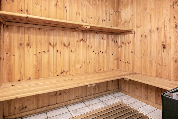 Foto van Kustparadijs in Hou -- By Traum Ferienwohnungen - Vakantiehuis in Hals - Sauna
