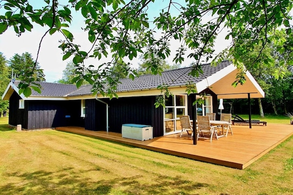 Foto van Gerenoveerd huisje in Bratten - bij Traum - Vakantiehuis in Jerup - Outdoor