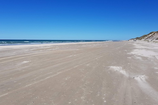 Foto van Idyllische strandhut -- By Traum Ferienwohnungen - Vakantiehuis in Ålbæk - WaterView