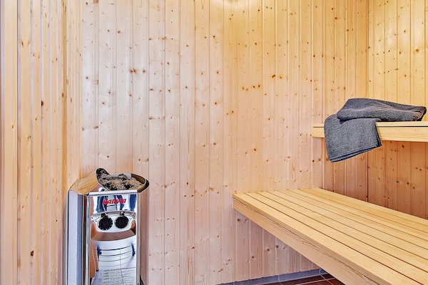 Foto van 18 persoons vakantie huis in Hasselberg - Vakantiehuis in Kappeln - Sauna