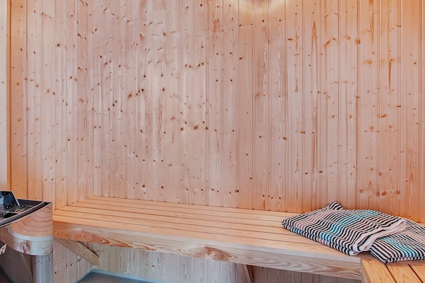Foto van 24 persoons vakantie huis in Hasselberg - Vakantiehuis in Kappeln - Sauna