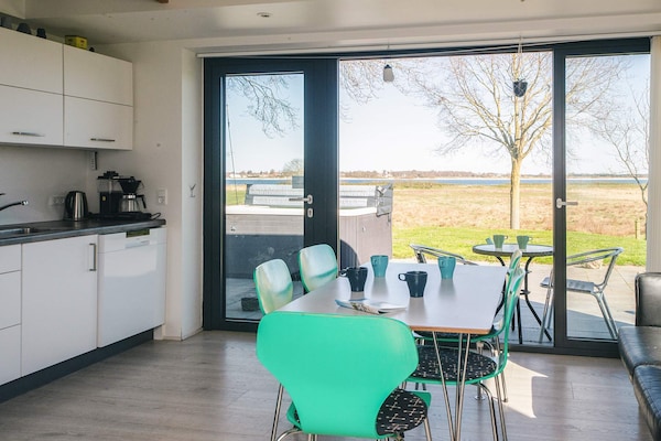 Foto van Ontspanning met bubbelbad in de buitenlucht - Vakantiehuis in Haderslev - Indoor