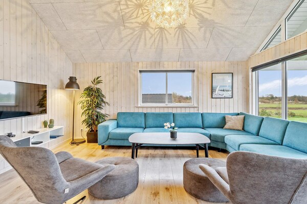 Foto van Luxe Zwembad Retreat -- By Traum Ferienwohnungen - Vakantiehuis in Vejby - Indoor