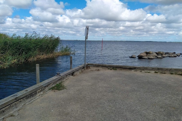 Foto van Afgelegen oase bij fjord -- By Traum Ferienwohnungen - WaterView