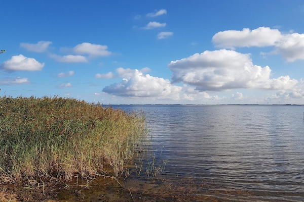 Foto van Afgelegen oase bij fjord -- By Traum Ferienwohnungen - WaterView