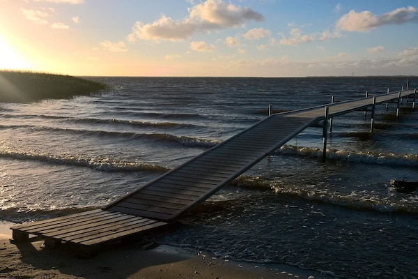 Foto van Afgelegen oase bij fjord -- By Traum Ferienwohnungen - WaterView