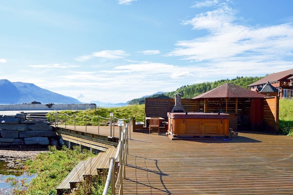 Foto van 5 persoons vakantie huis in EIDSVÅG - Vakantiehuis in Eidsvåg - Spa