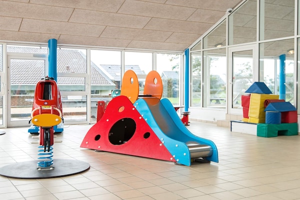 Foto van 4 persoons vakantie huis op een vakantie park in Hemmet - Untagged