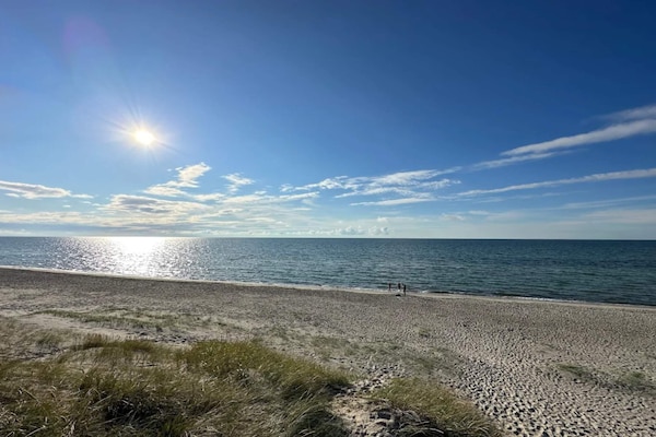 Foto van Luxe vakantieverblijf met zwembad - Vakantiehuis in Frederiksværk - WaterView