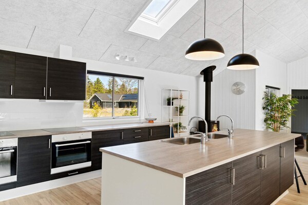 Foto van Luxe vakantieverblijf met zwembad - Vakantiehuis in Frederiksværk - Indoor