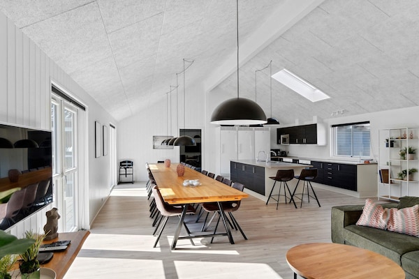 Foto van Luxe vakantieverblijf met zwembad - Vakantiehuis in Frederiksværk - Indoor