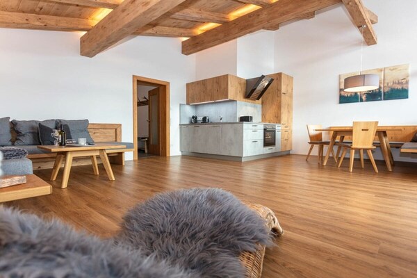 Foto van Appartement in Unken met wifi en parkeergelegenheid - Untagged