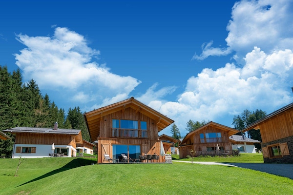 Foto van Chalet in Wölting in een heerlijk gebied. - Vakantiehuis in Wölting - ExteriorSummer