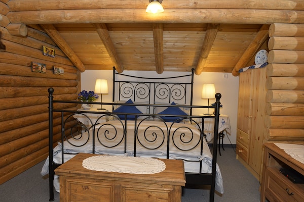 Foto van Hut in Seefeld bij Skiliften & Bergen - Vakantiehuis in Seefeld in Tirol - BedRoom