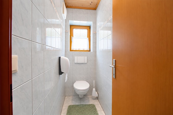 Foto van Modern vakantieappartement vlakbij de Achensee - Vakantiehuis in Achenkirch - BathRoom