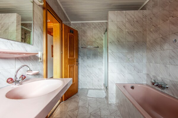 Foto van Appartement in Hainzenberg bij Skigebied - Vakantiehuis in Hainzenberg - BathRoom