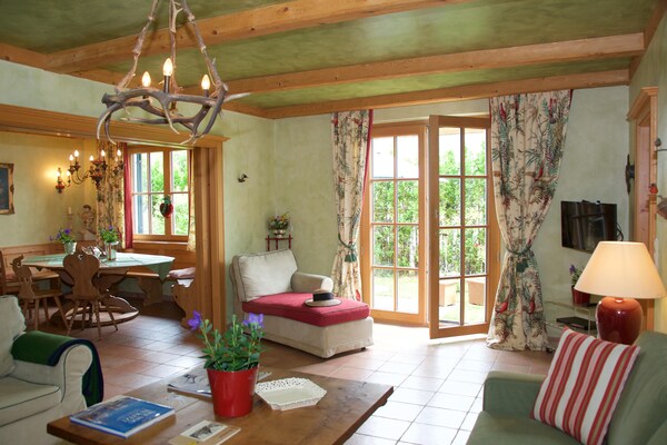 Foto van Chalet in Reith bij Kitzbühel Skigebied - Vakantiehuis in Reith bei Kitzbühel - LivingRoom