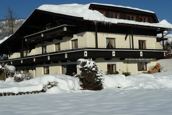 Foto van 2 in het Astl appartementengebouw - Vakantiehuis in St. Johann in Tirol - Untagged