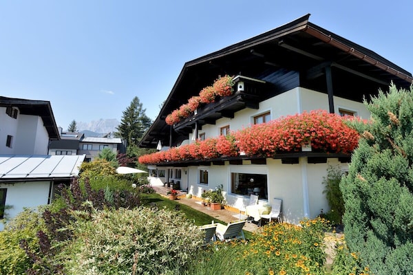 Foto van 2 in het Astl appartementengebouw - Vakantiehuis in St. Johann in Tirol - Untagged