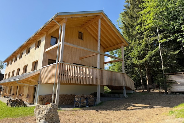 Foto van Hondvriendelijk appartement in het Bregenzerwald - Vakantiehuis in Sibratsgfäll - ExteriorSummer