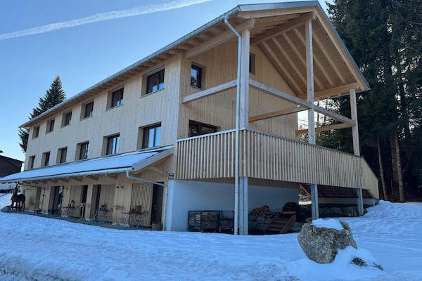 Foto van Hondvriendelijk appartement in het Bregenzerwald - Vakantiehuis in Sibratsgfäll - ExteriorWinter