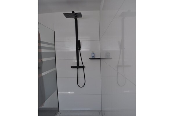 Foto van Binder, Hubertusstraße Apt. 1 - Vakantiehuis in Velden - Untagged