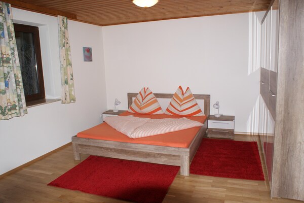 Foto van Vakantiehuis Bodensdorf bij Ski en Meer - Vakantiehuis in Bodensdorf am Ossiachersee - BedRoom