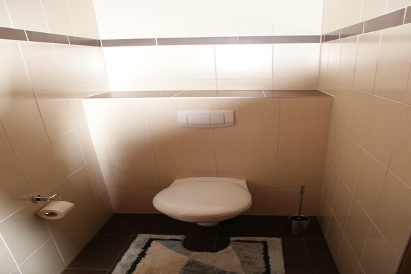 Foto van Vakantiehuis Bodensdorf bij Ski en Meer - Vakantiehuis in Bodensdorf am Ossiachersee - BathRoom