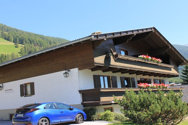 Foto van AppHaus Sonne Vakantieappartement Enzian - Vakantiehuis in Heiligenblut am Großglockner - Untagged