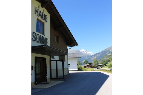 Foto van AppHaus Sonne Vakantieappartement Enzian - Vakantiehuis in Heiligenblut am Großglockner - Untagged