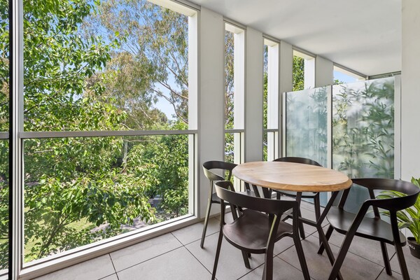 Foto van Chique 2-slaapkamerappartement met gratis parkeergelegenheid in South Yarra - TerraceBalcony