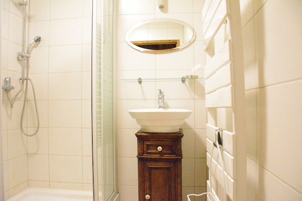 Foto van Vakantiehuis in Viroinval met sauna - Vakantiehuis in Viroinval - BathRoom