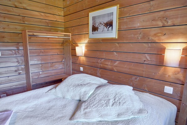 Foto van Imposant vakantiehuis in Stoumont met binnenzwembad en sauna - BedRoom