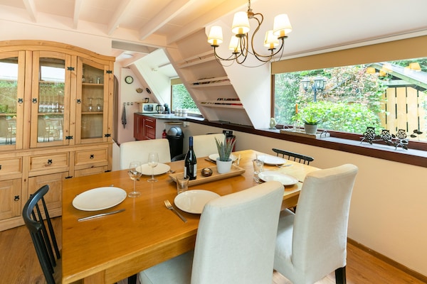 Foto van Luxe tuinretraite in Lanaken - Vakantiehuis in Lanaken - DiningRoom