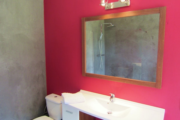 Foto van Luxe Kasteel, Basse-Bodeux - Vakantiehuis in Trois Ponts - BathRoom