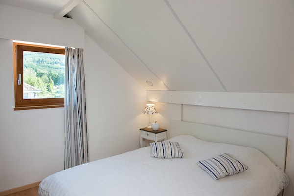 Foto van Vakantiehuis in Stoumont met Privézwembad - Vakantiehuis in Stoumont - BedRoom