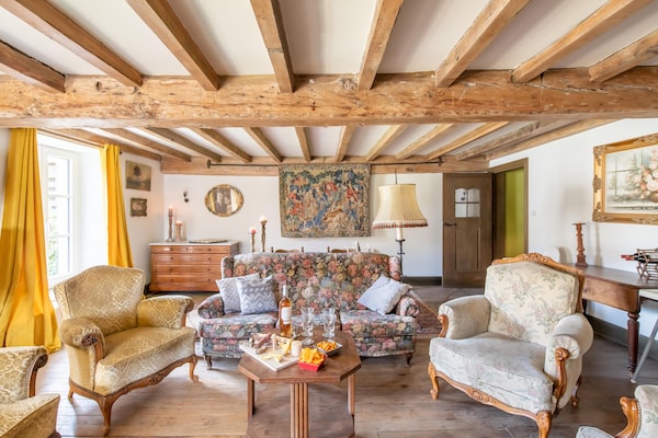 Foto van Gezellig vakantiehuis in Vresse-sur-Semois met terras - LivingRoom