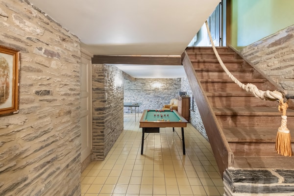 Foto van Gezellig vakantiehuis in Vresse-sur-Semois met terras - RecreationRoom