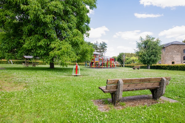 Foto van Gezellig vakantiehuis in Vresse-sur-Semois met terras - GardenSummer