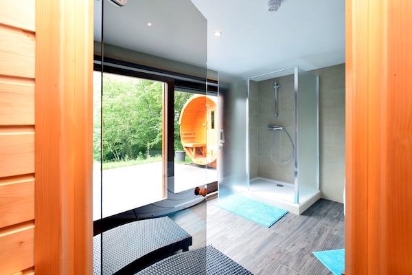 Foto van Luxe chalet in Beauraing met 2 sauna's - Vakantiehuis in Beauraing - Wellness