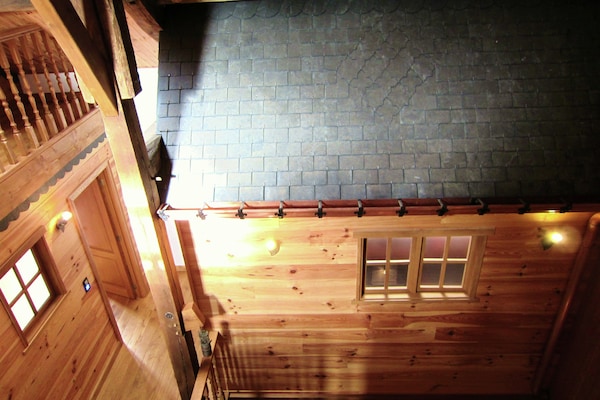 Foto van Vakantiehuis in Cul-des-Sarts nabij Forest - Vakantiehuis in Cul des Sarts - HallReception