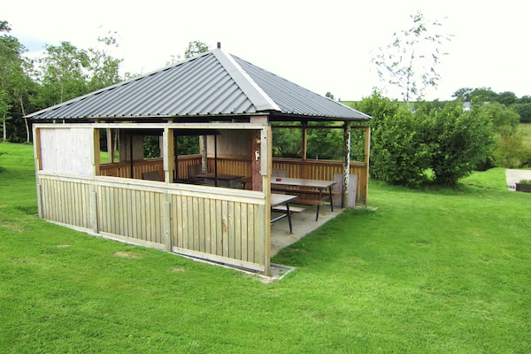 Foto van Gezellig huis in Sainte-Ode met sauna - Vakantiehuis in Sainte-Ode - GardenSummer