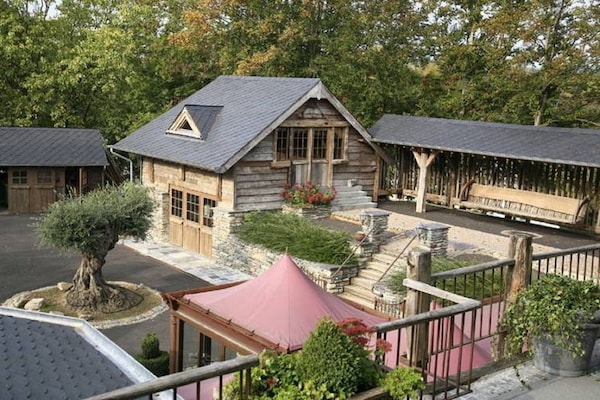 Foto van Vielsalm Verblijf met harige vrienden - Vakantiehuis in Vielsalm - ExteriorSummer