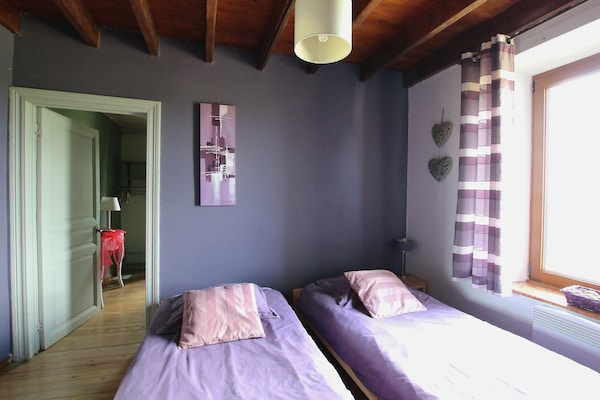 Foto van Ruime villa op het platteland - Vakantiehuis in Harfontaine - BedRoom