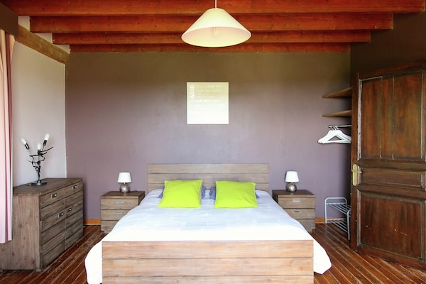 Foto van Ruime villa op het platteland - Vakantiehuis in Harfontaine - BedRoom