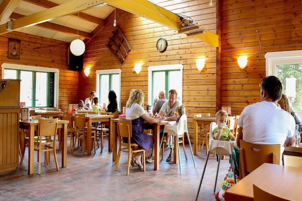 Foto van Gezellige Glampingtent in de Ardennen - Vakantiehuis in Dochamps - ParkFacilities