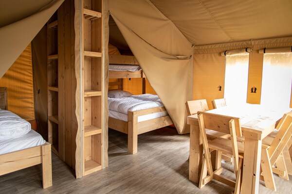 Foto van Gezellige Glampingtent in de Ardennen - Vakantiehuis in Dochamps - BedRoom