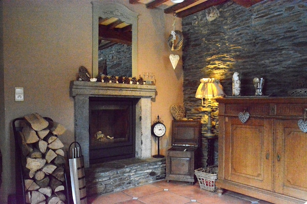 Foto van Champlon Villa nabij Forest - Vakantiehuis in Champlon - LivingRoom