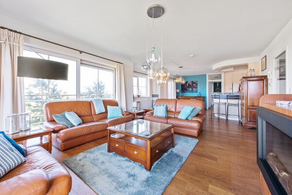 Foto van Kasteel appartement met uitzicht - Vakantiehuis in Blankenberge - LivingRoom