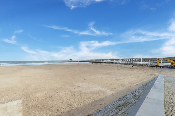 Foto van Kasteel appartement met uitzicht - Vakantiehuis in Blankenberge - AreaSummer5KM